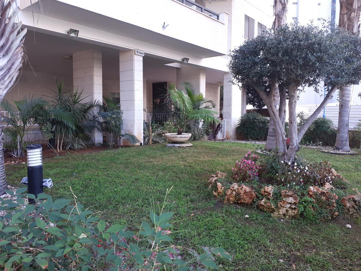 Apartment 2 Bedrooms Central Location Ашдод Экстерьер фото